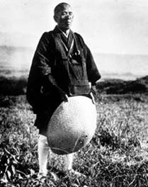 http://terebess.hu/haiku/santoka5.jpg