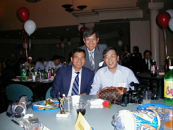 Sanh_10_DH2000_DuThieu.jpg
