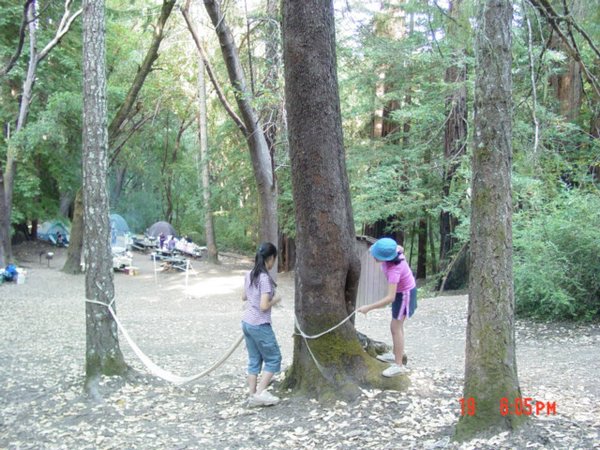 07192003-03-O_day_cung_co_vong_nua.jpg