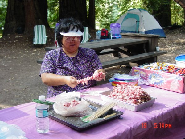 07192003-04-Prepare_for_Food.jpg
