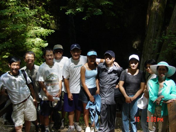 07192003-21-Ben_Dong_Suoi_Tien2.jpg