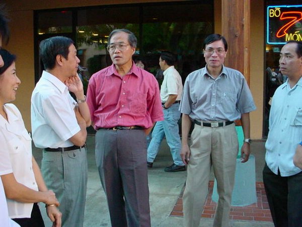 08172003-VQ-04.jpg